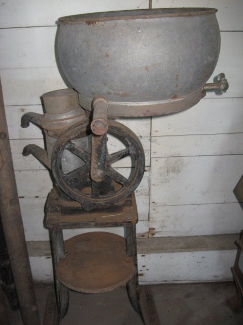 Property photo 129 - Major Antique & Collectibles Auction
